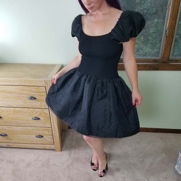 Meet your Posher🧚‍♀️ - Picture 3 of 4